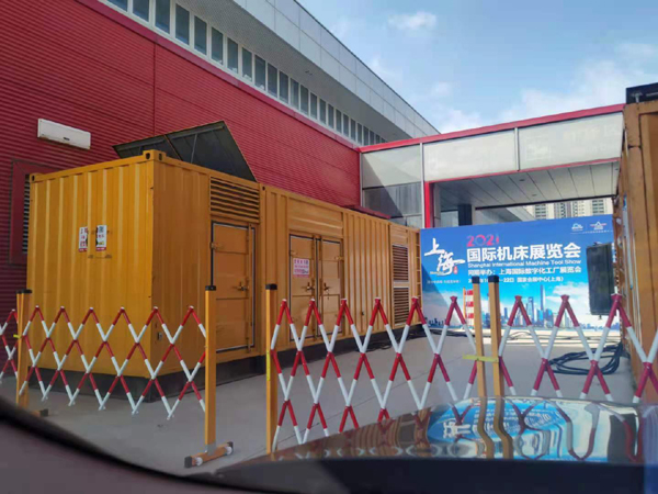 七里河发电车出租-发电机无电压或电压太低怎么办？