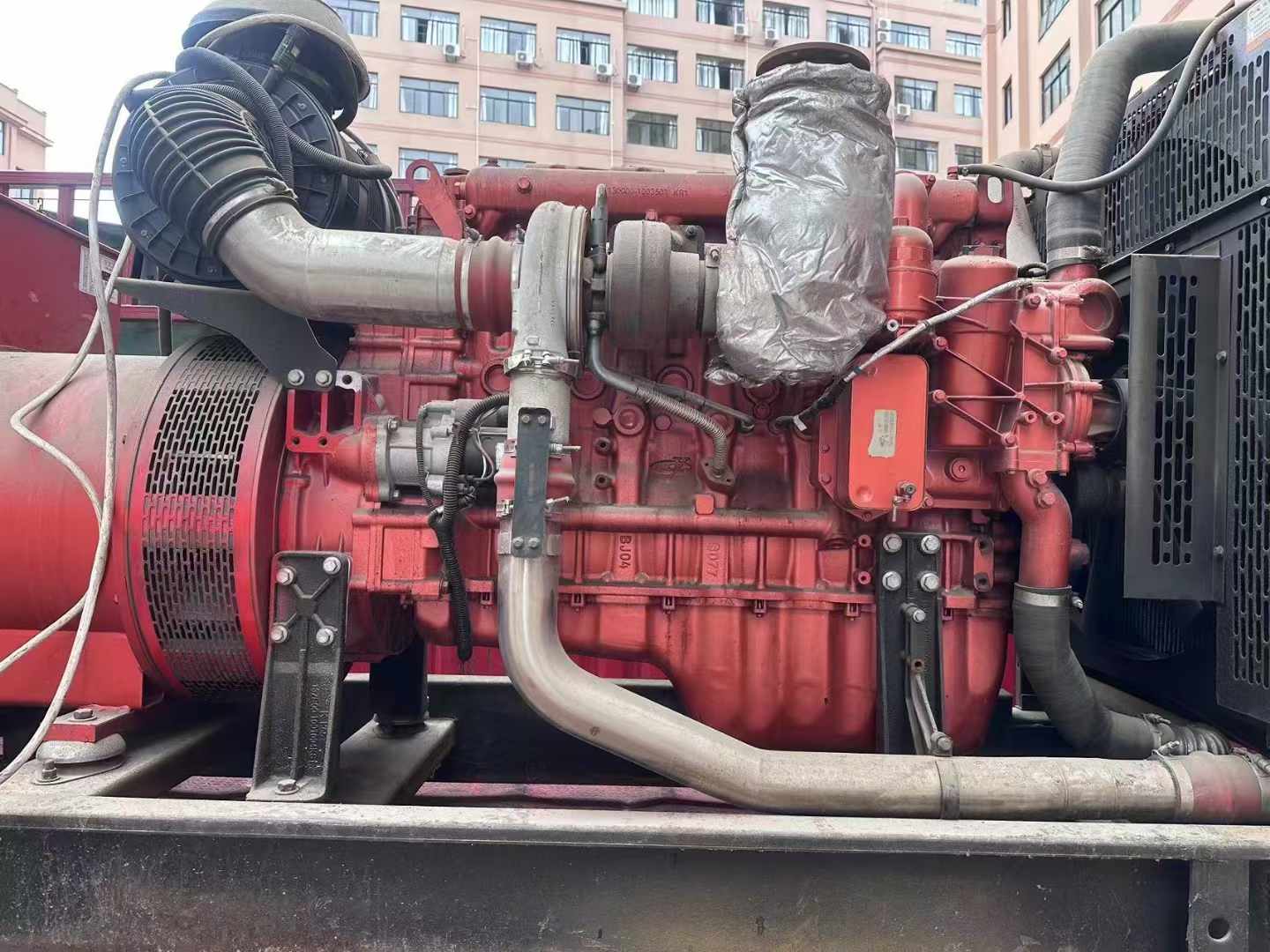 七里河如何选择适合 600kW 柴油发电机组的过载保护器？